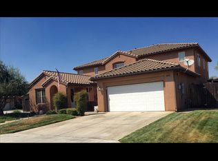 3076 W Tuolumne St, Fresno, CA 93706