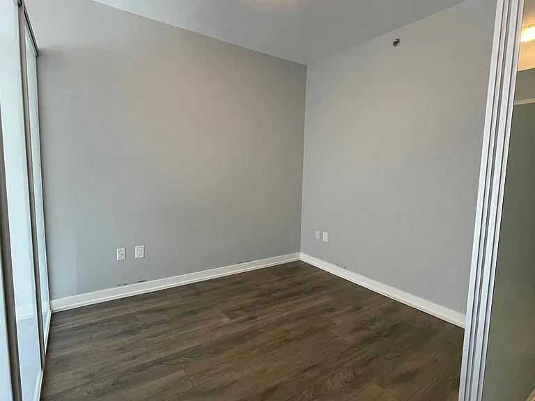 426 University Ave #1709 — Photo 5