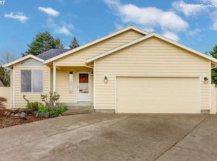 818 E 9th Ct, Lafayette, OR 97127