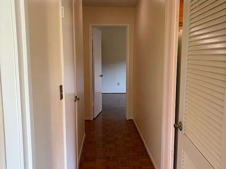 166 Oak Island Dr — Photo 9