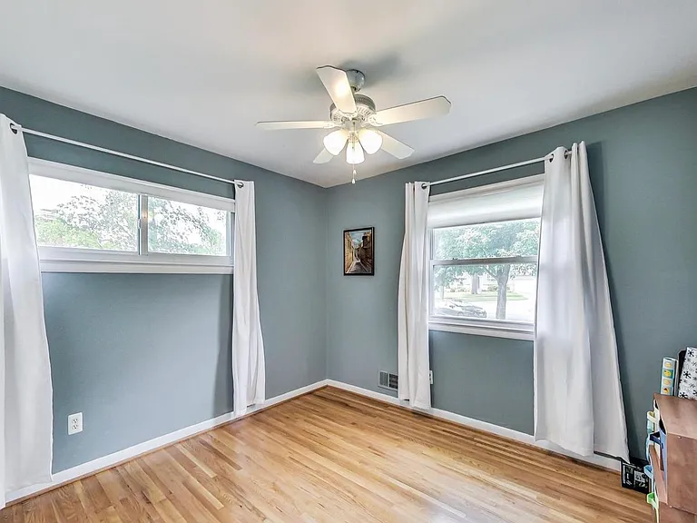 4704 Lance Ct — Photo 28