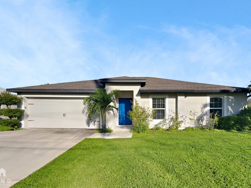 3337 Andalusia Blvd