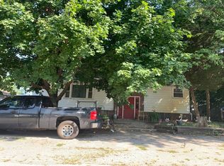 94 Collins Ln, East Peoria, IL 61611