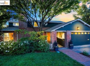 907 Hillcroft Cir, Oakland, CA 94610