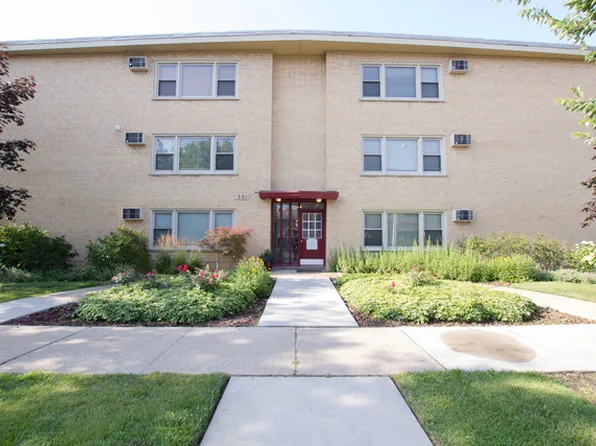 301 Chicago Ave APT 1CW, Oak Park, IL 60302