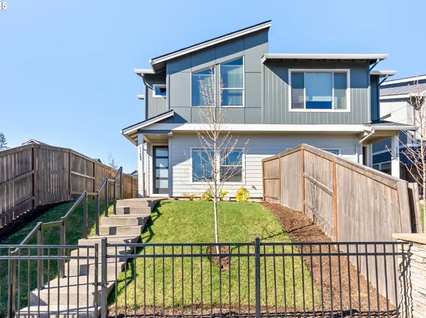 11489 SE Pleasant Valley Pkwy, Happy Valley, OR 97086
