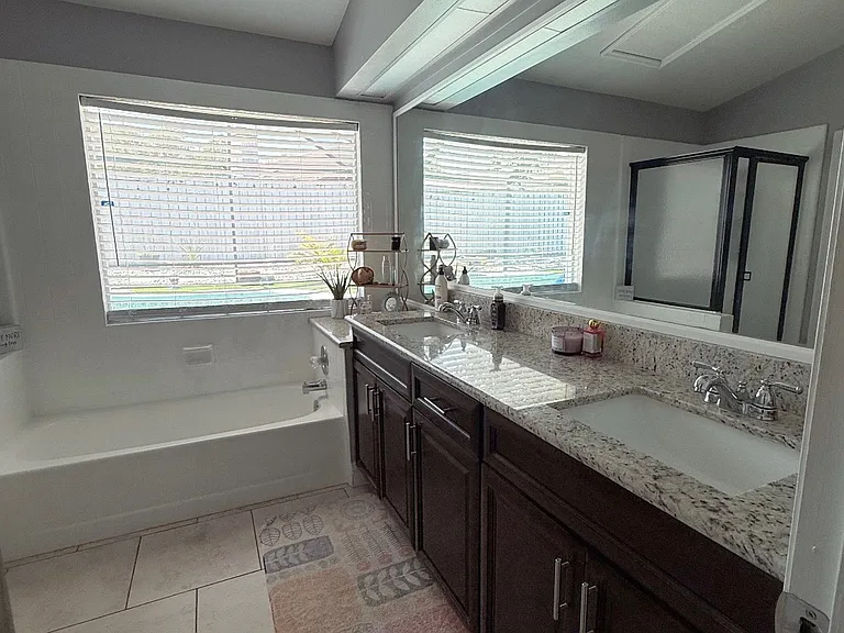 3415 Windy Wood Dr — Photo 30