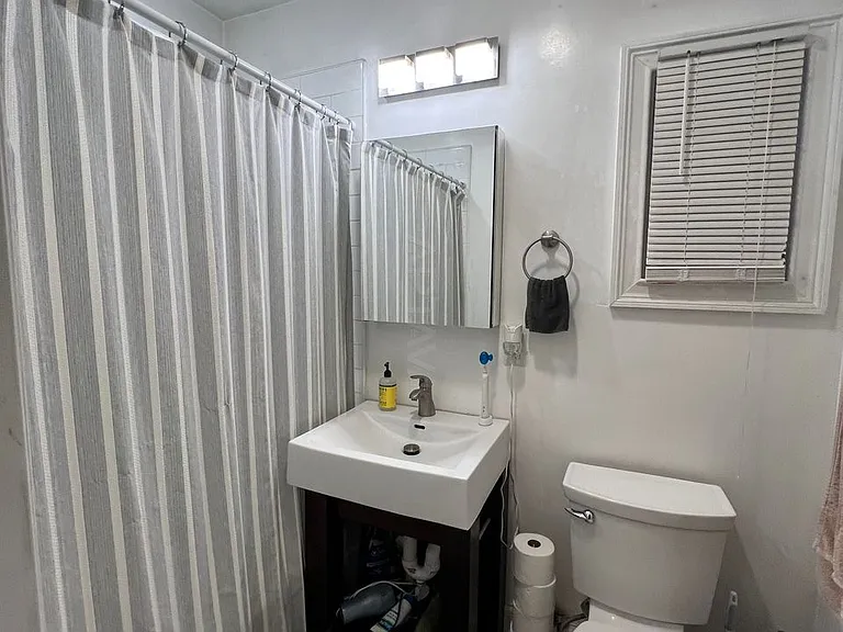 39 Cross St #1 — Photo 16