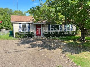 528 Lee St, Cedar Hill, TX 75104
