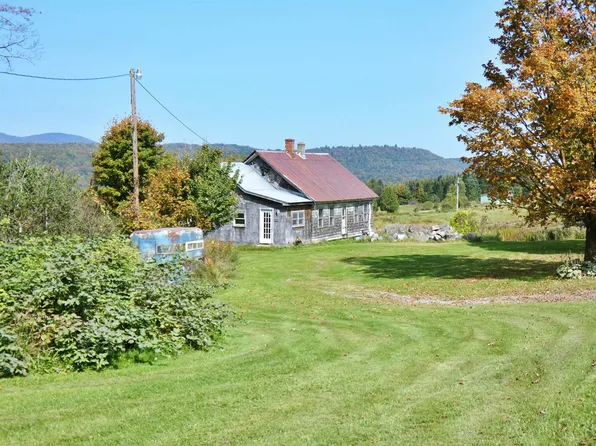 3830 Creek Road, Albany, VT 05820