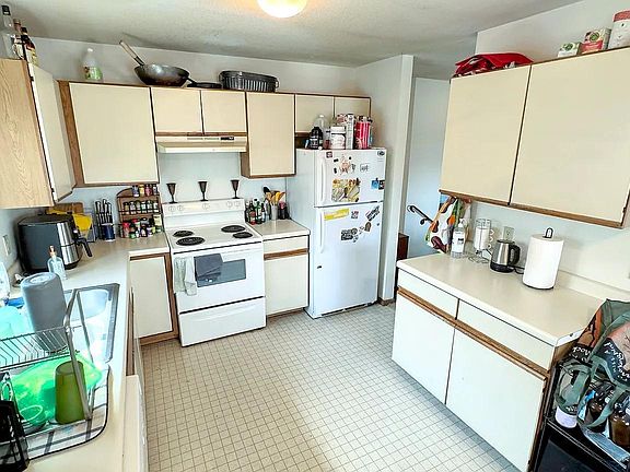 5th image of 808 9th Ave SE