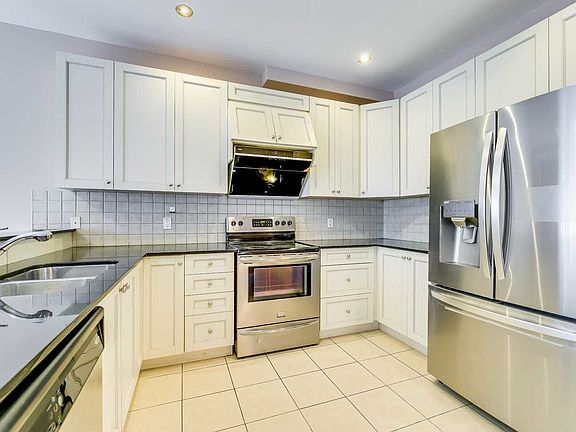 4th image of 2316 Baronwood Dr