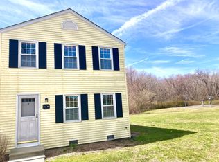 14 Lakeside Dr, Ledyard, CT 06339