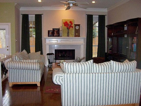 5th image of 2717 Atwood Dr
