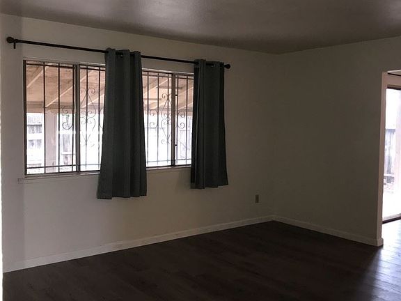 2nd image of 7316 Lawnwood Dr