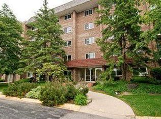 10353 Dearlove Rd OFFICE 1-102, Glenview, IL 60025