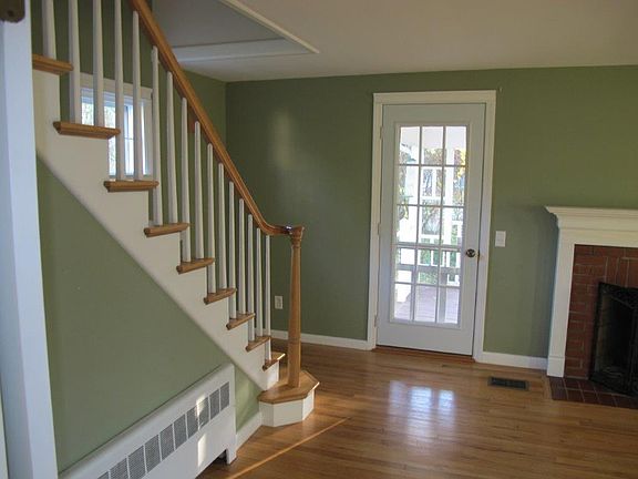 Living Room Stairway 