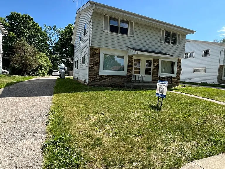 6919-6921 W Brentwood Ave E — Photo 21