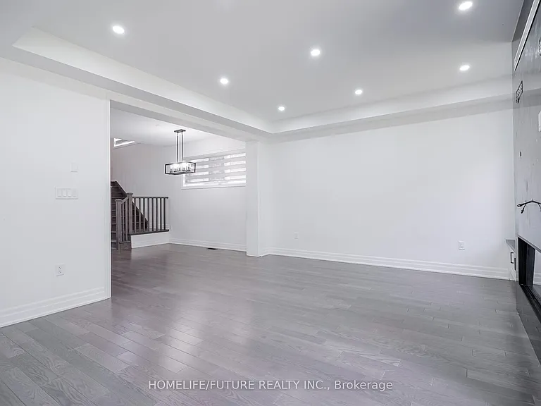 2809 Foxden Sq — Photo 18