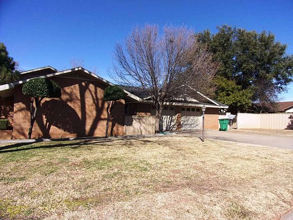 4th image of 2625 Twin Oaks