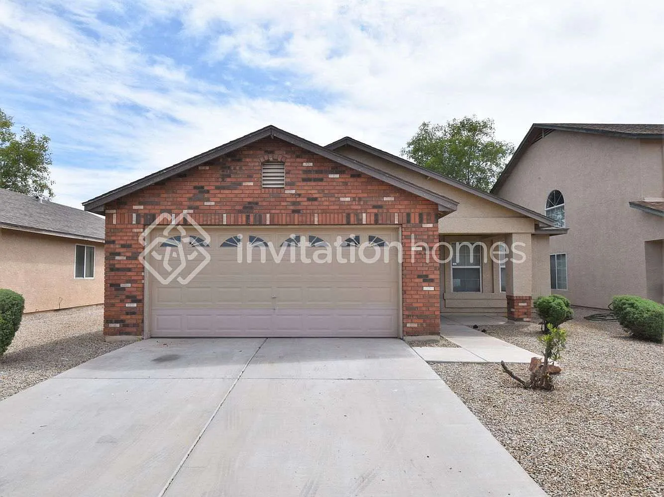 2841 W La Salle St Phoenix, AZ 85041 — Photo 1