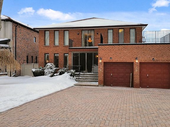 2nd image of 24 Bellbrook Rd