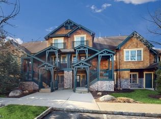 8 Maple Cres Unit 12, Vernon, NJ