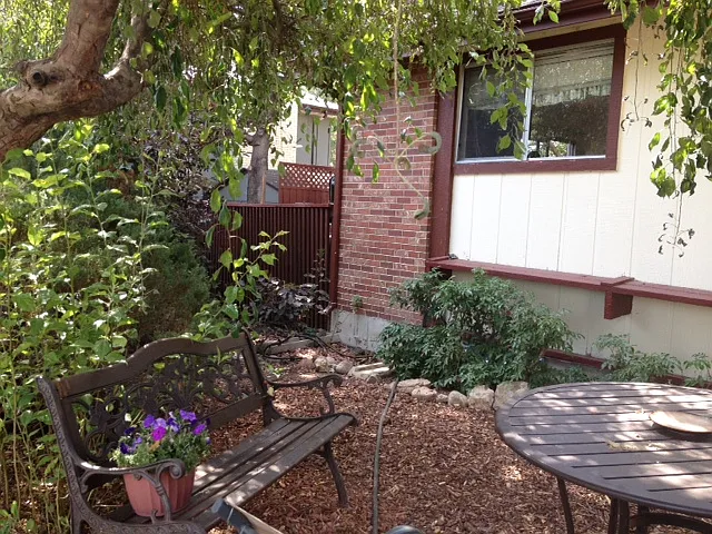 W 109th Pl — Photo 51
