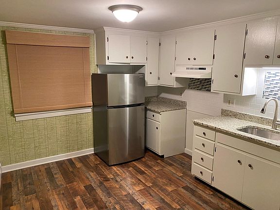 Stove is on the way. Lots of cabinets!