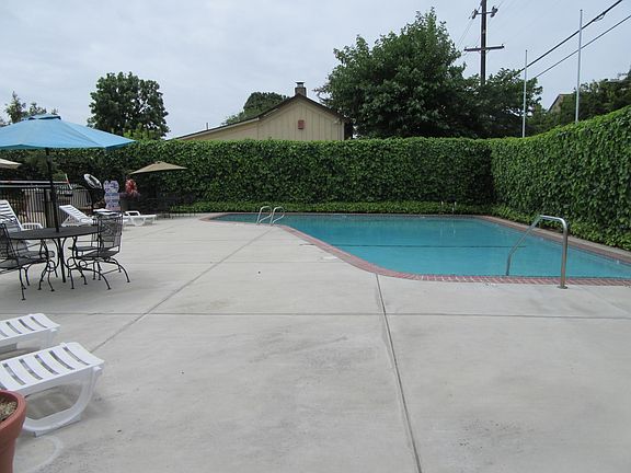 2nd image of 73 N Keeble Ave #29gvkmsk1