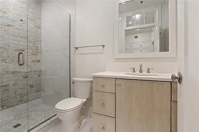 513 Conti St #3 — Photo 3