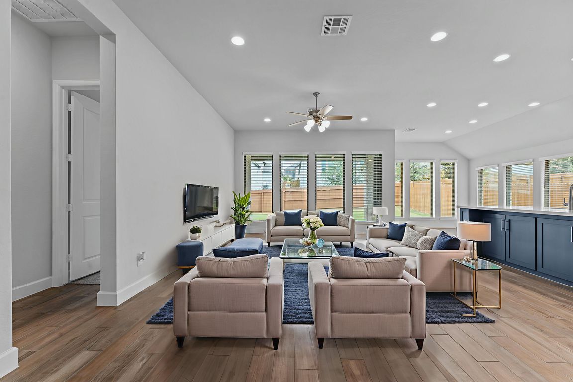 next background image