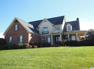 1460 Landmark Blvd, Sevierville, TN 37862