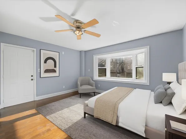 211 New York Avenue image 10 of 37