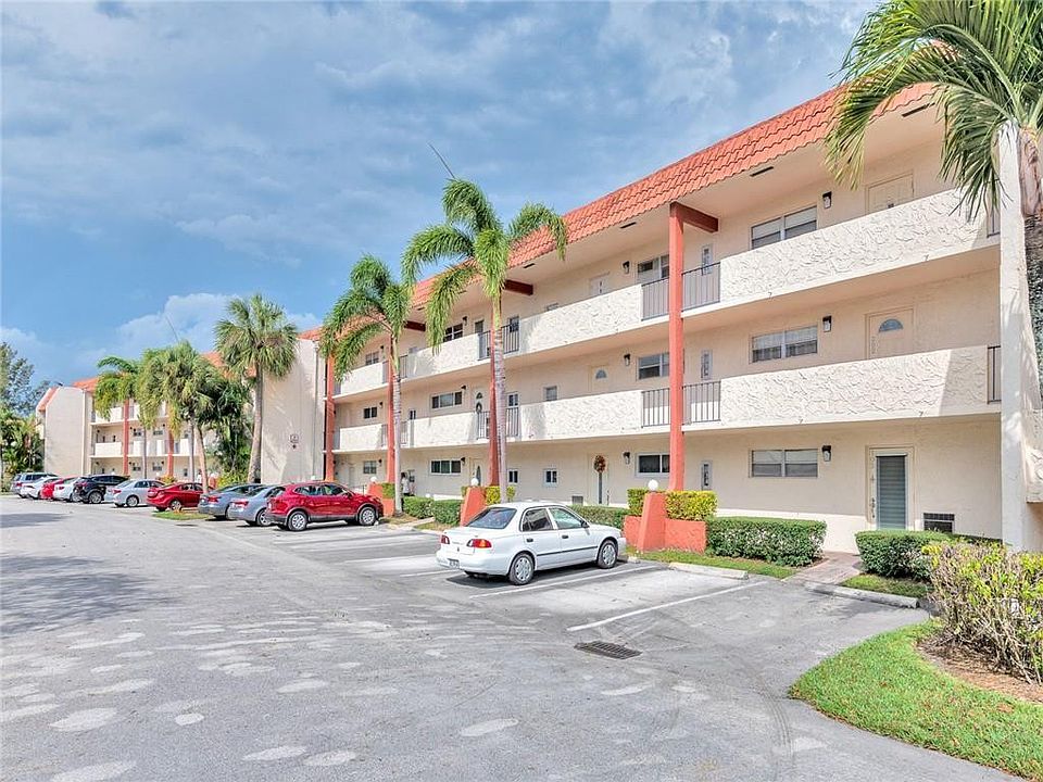 1st image of 9800 N Hollybrook Lake Drive #202