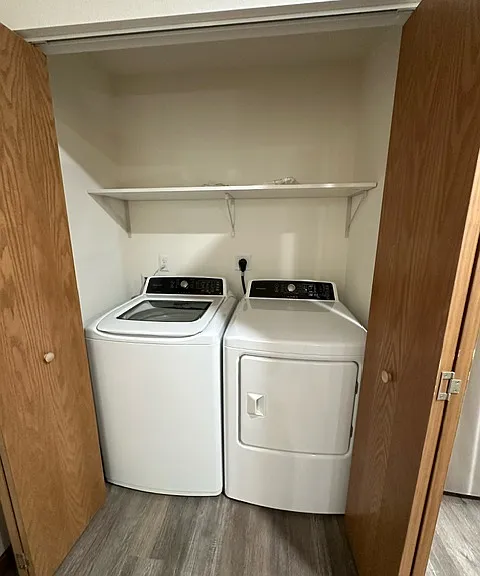 835 E Wisconsin St #607 — Photo 5