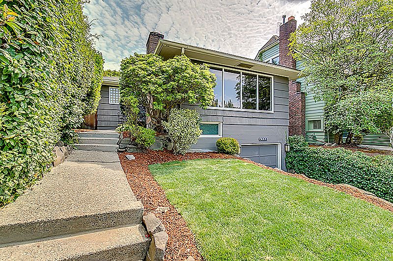 1st image of 4188 42nd Ave NE