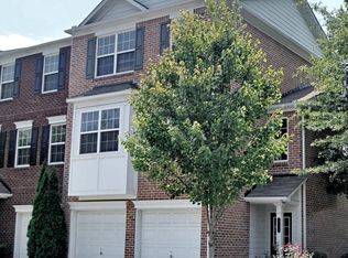 435 Heritage Park Trce NW, Kennesaw, GA 30144