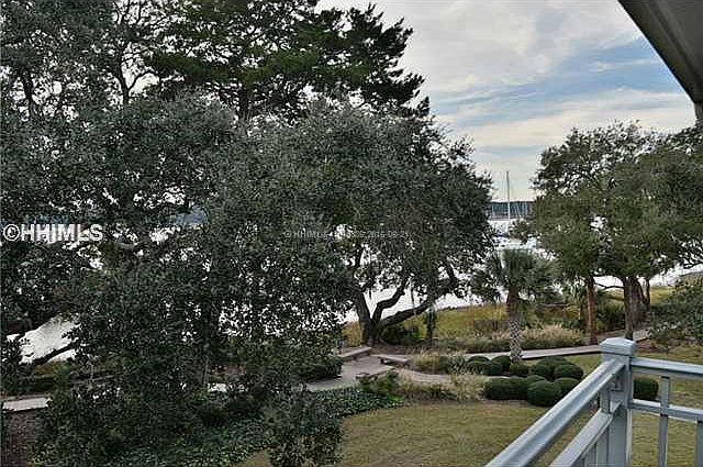 1st image of 71 Skull Creek Dr