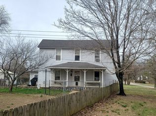 700 Olive Rd, Park Hills, MO 63601