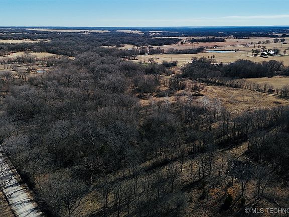 3rd image of 1 Keller Rd