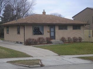 4271 S 20th St, Milwaukee, WI 53221
