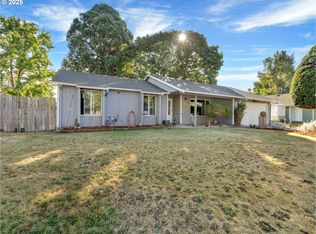 1816 NE Elliott Pl, Gresham, OR 97030