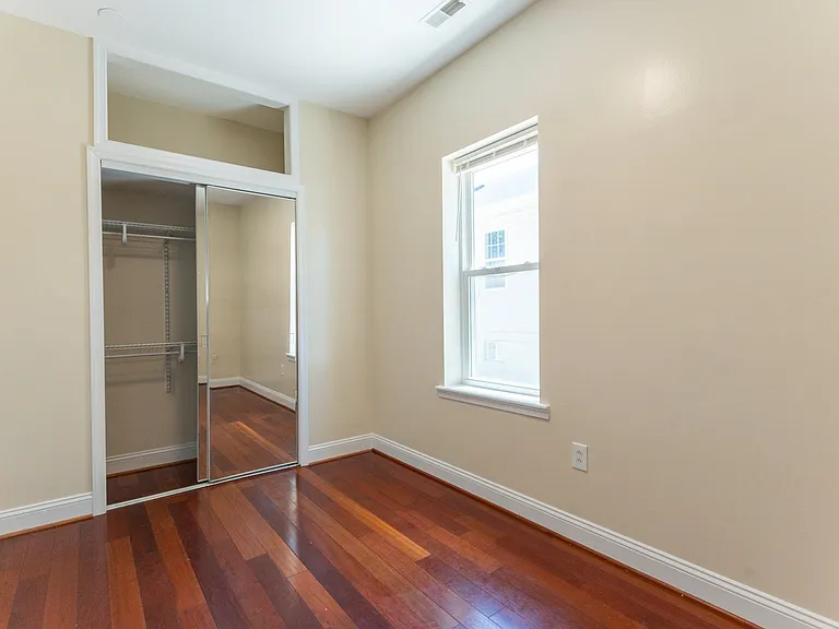 1706 Harman Ave — Photo 12