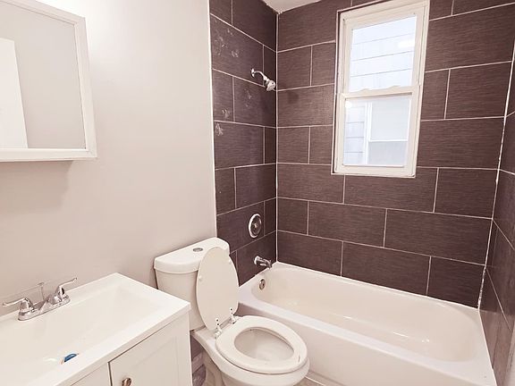 4th image of 20 E Bidwell Ave #1A