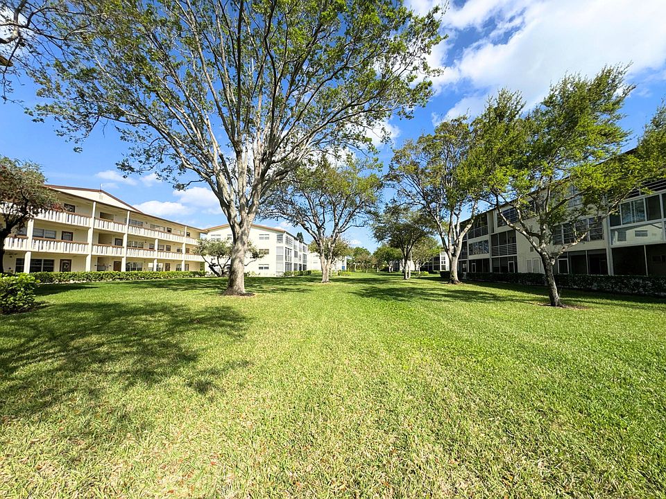 1st image of 484 Mansfield L