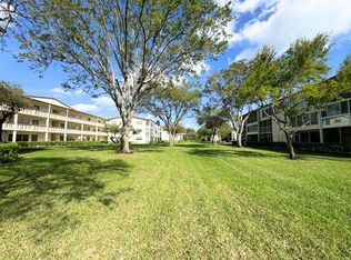 484 Mansfield Dr #L, Boca Raton, FL 33434