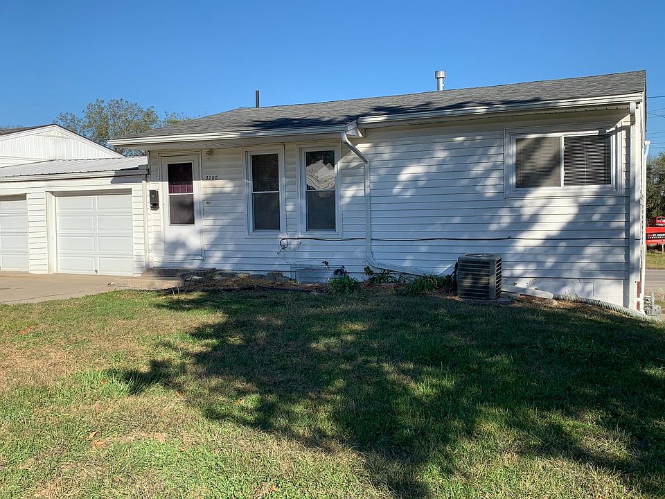 1st image of 3200 S 30th St