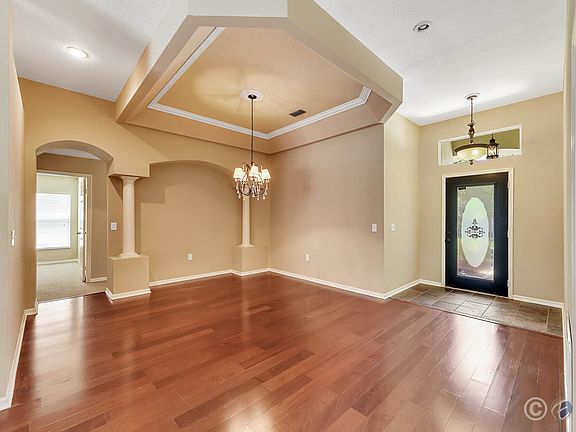 4th image of 2716 Crestfield Dr
