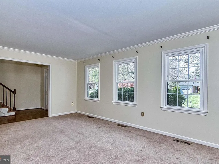 2205 Cedar Mill Ct — Photo 16